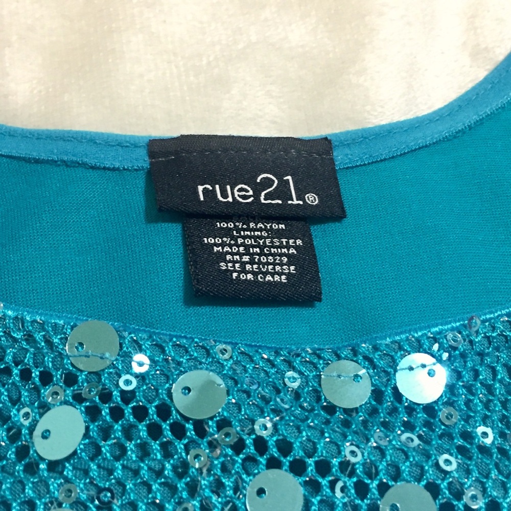 Turquoise sequenced tank top - Picture 4 of 5